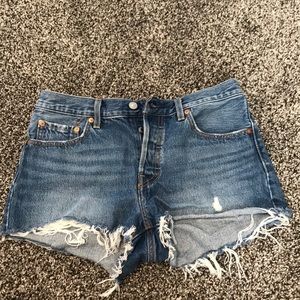 Levi cutoff shorts